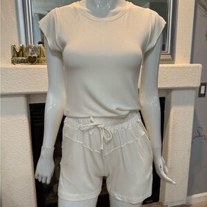 Chocolate Chic Cream Fabric Label